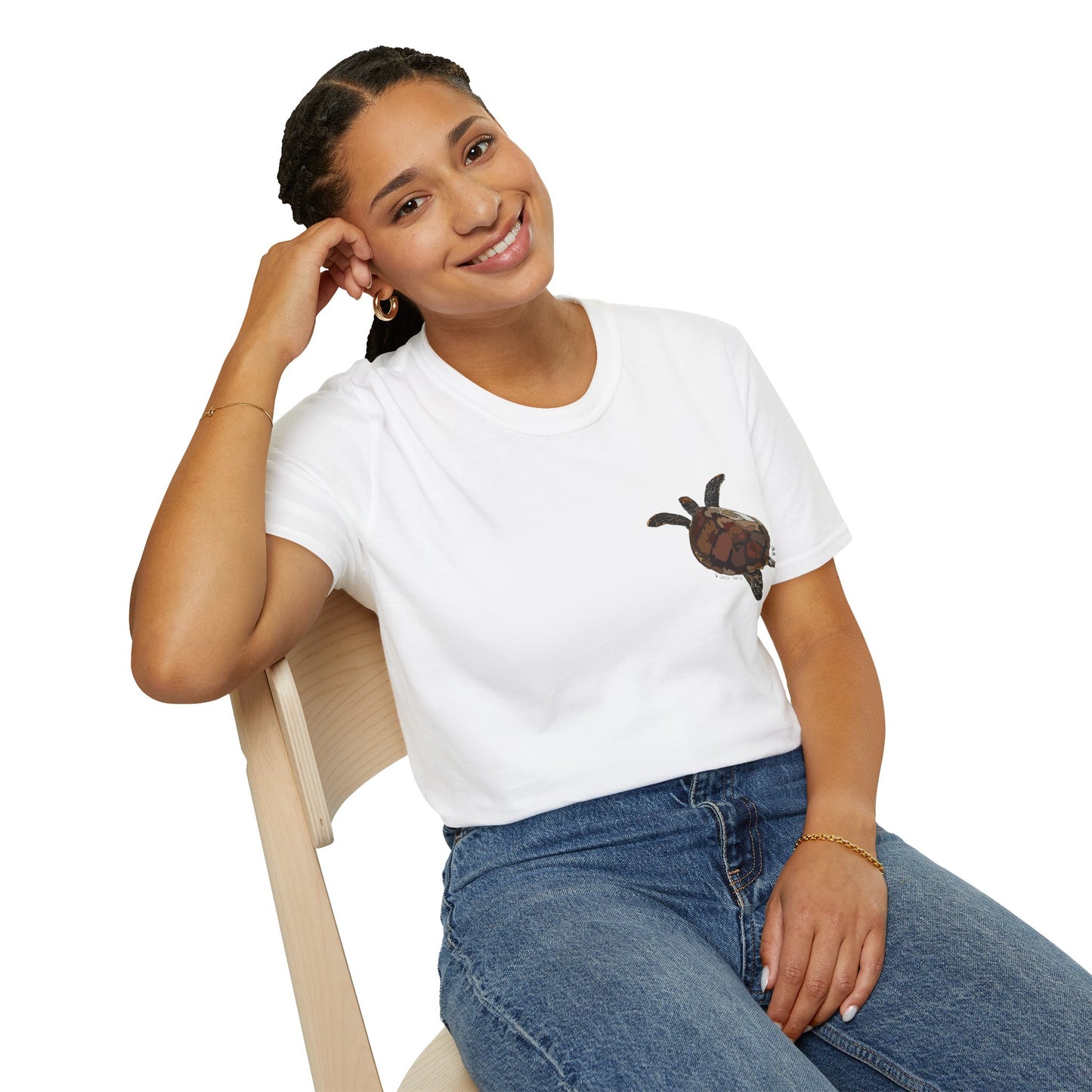 Green Turtle - Small design - Unisex Softstyle T-Shirt