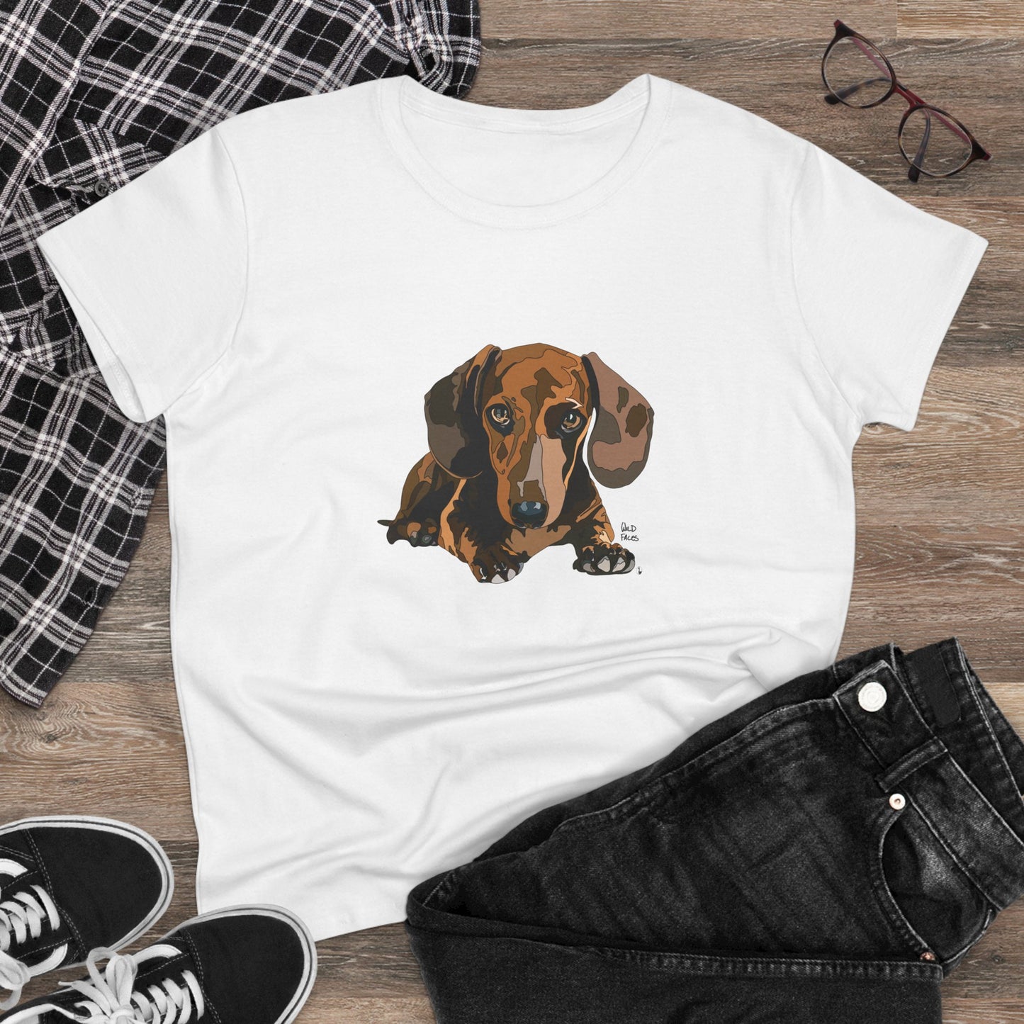 Dachshund (body) - Women's Midweight Cotton Tee