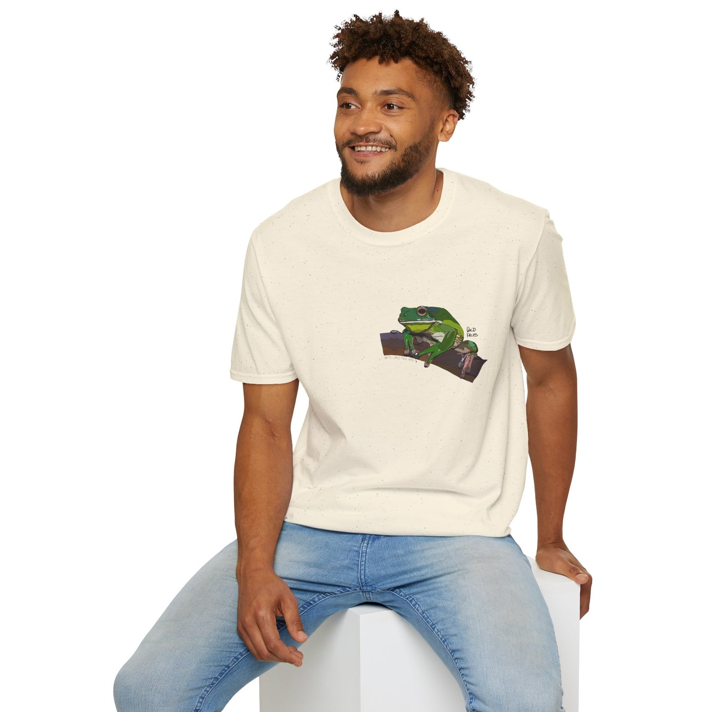 White-lipped Tree Frog - Small design - Unisex Softstyle T-Shirt