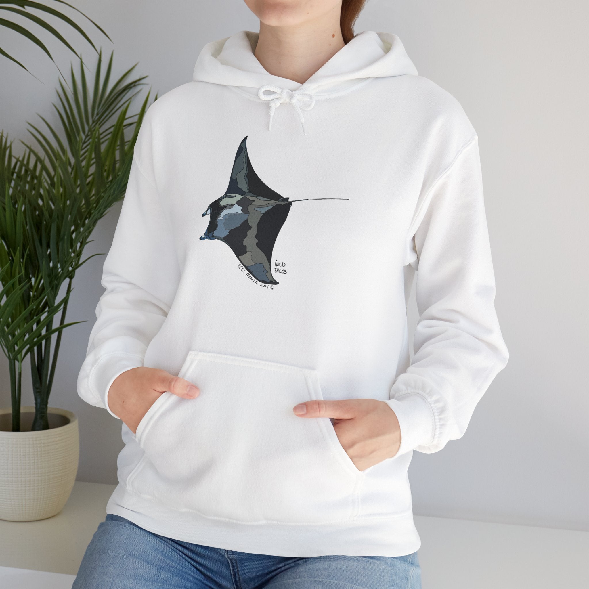Reef Manta Ray | Unisex Heavy Blend™ Hooded Sweatshirt Printify