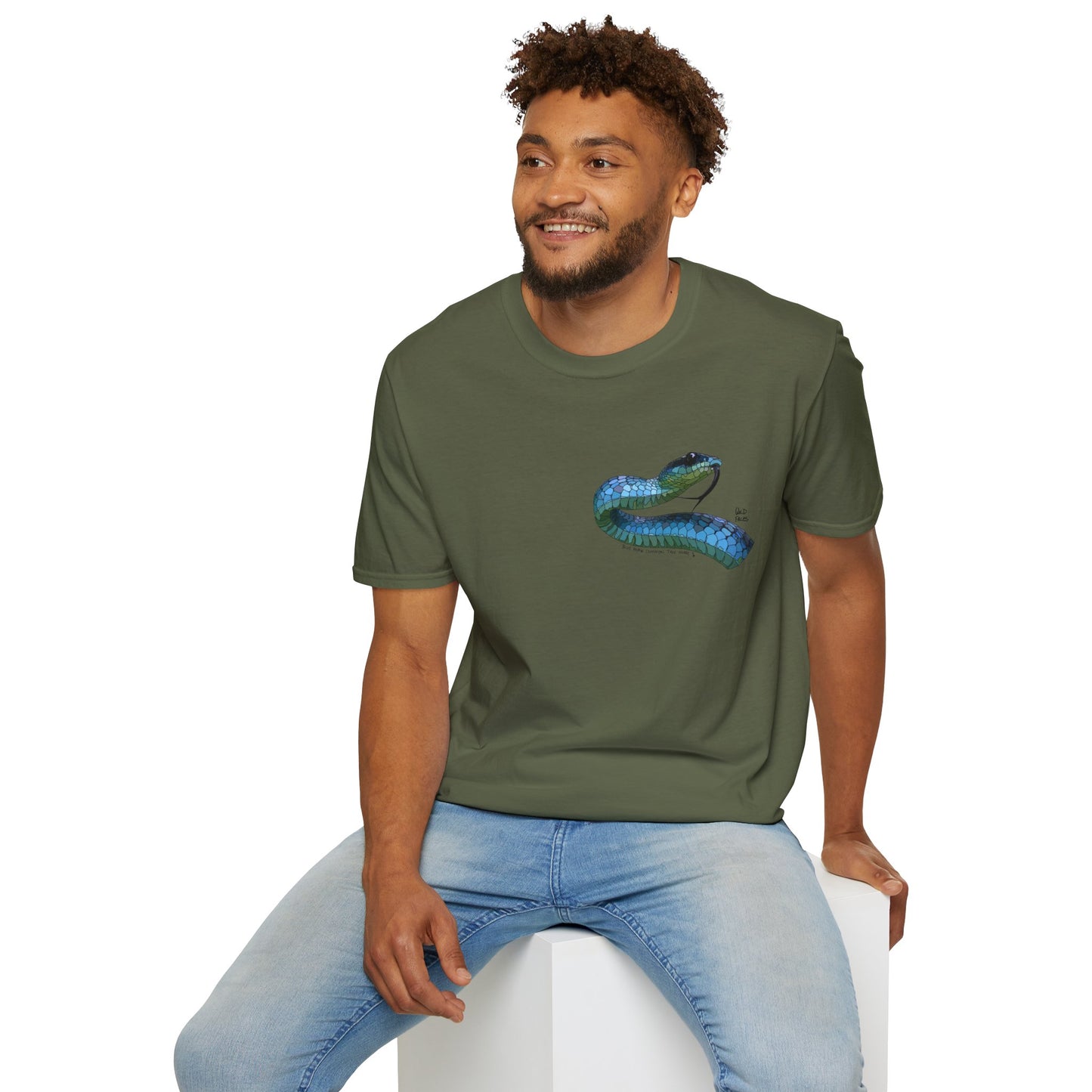 Blue Phase Common Tree-Snake - Small design - Unisex Softstyle T-Shirt