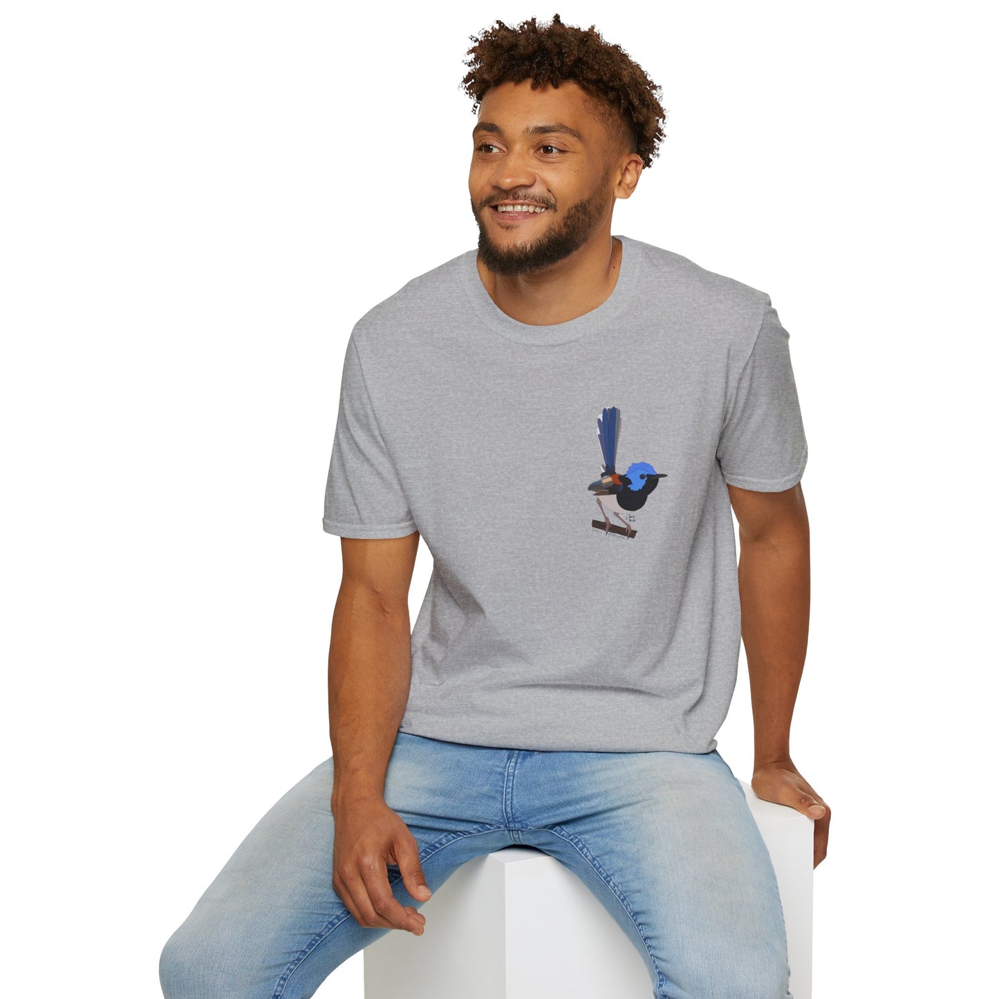 Lovely Fairy-wren - Small design - Unisex Softstyle T-Shirt