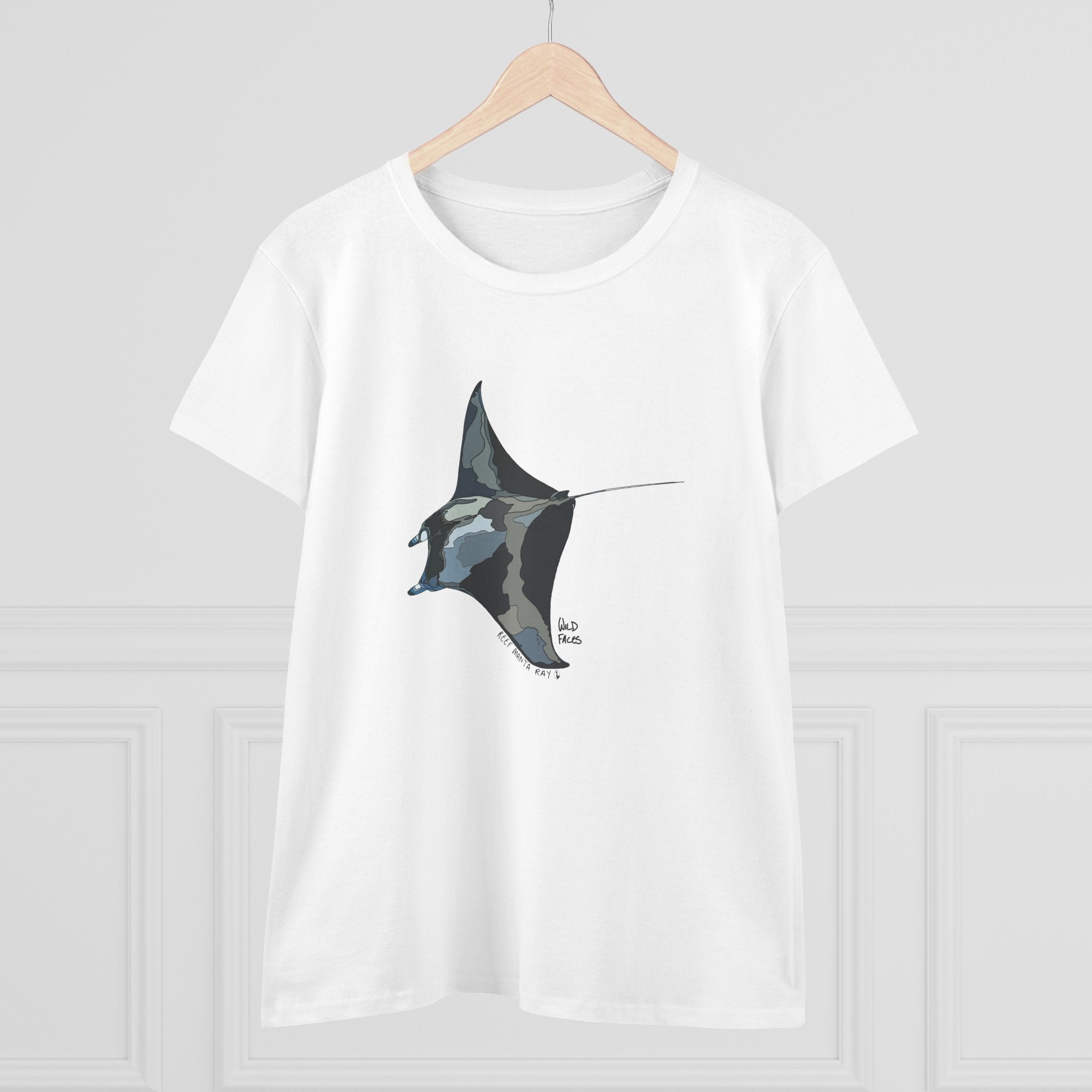 Reef Manta Ray - Women's Midweight Cotton Tee Printify
