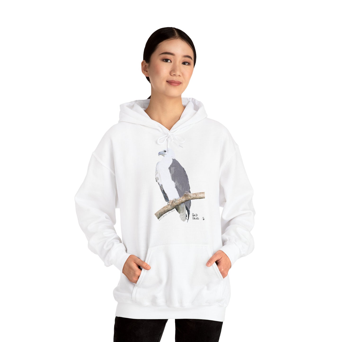 White-bellied Sea Eagle | Unisex Heavy Blend™ Hooded Sweatshirt